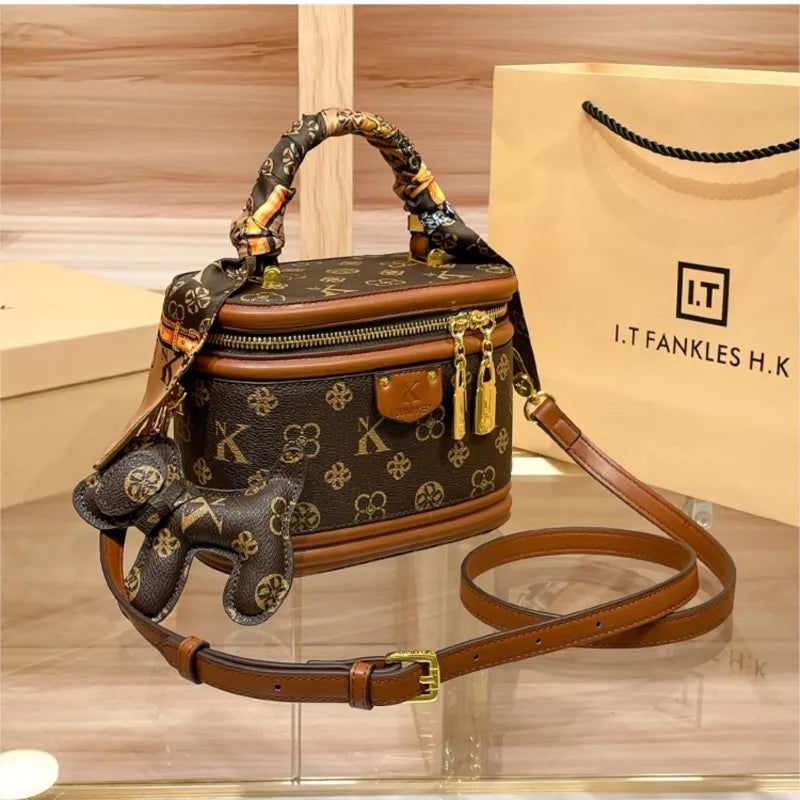 Luxy D Handbag